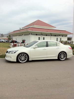 ขายHONDA ACCORD 2.4 EL ปี 2009 สีขาว