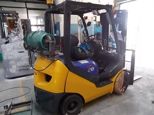 รถฟอร์คลิฟต์ (LPG+เบนซิน) ขนาด 2ตัน Komatsu รุ่น:FG20NT-16 ซีเรียล:730361 ปี:2007 ชั่วโมง:4611 งาเลื่อนได้อิสระ