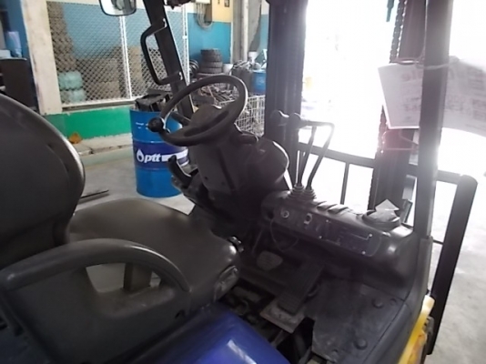 รถฟอร์คลิฟต์ (LPG+เบนซิน) ขนาด 2ตัน Komatsu รุ่น:FG20NT-16 ซีเรียล:730361 ปี:2007 ชั่วโมง:4611 งาเลื่อนได้อิสระ
