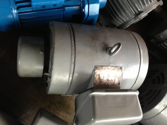 ขายมอเตอร์ mitsubishi 3 HP. 1450 RPM. ไฟบ้าน 220 V สภาพดี พร้อมใช้งาน