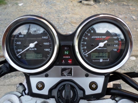 ปรับราคา** CB400 V TEC2 ปี2003 จุณแจชิบ2ดอกรถสภาพสวยๆเครื่องดีจัดท่อแต่งเสียงโหดๆมีอินวอย