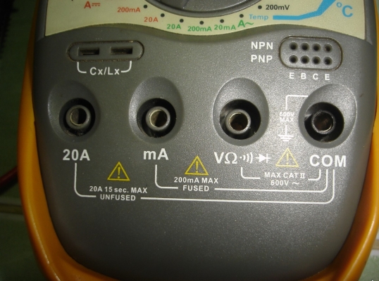 ขายมัลติมิเตอร์ของCELTEK รุ่น CM3603