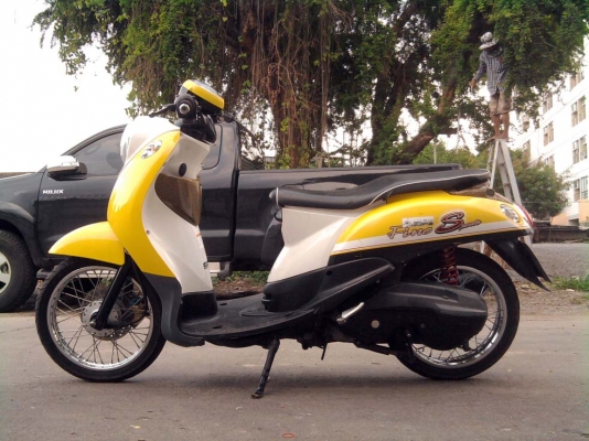 ขออนุญาติขาย Yamaha Fino 115 cc. มือเดียว สีสวย