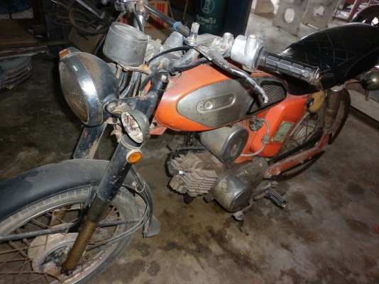 ขายเหมา k125 m1, A-100,yl2 สามคัน 40,000 ขายเหมา k125 m1, A-100,yl2 สามคัน 40,000