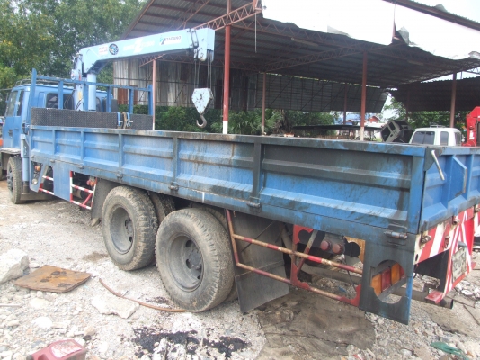 ขายสิบล้อ  ISUZU 175 HP, ติดเครน 4 -5ตัน(พร้อมใช้งาน)ถูกๆ