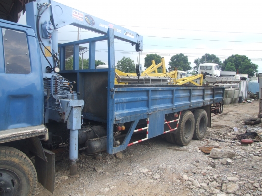 ขายสิบล้อ  ISUZU 175 HP, ติดเครน 4 -5ตัน(พร้อมใช้งาน)ถูกๆ