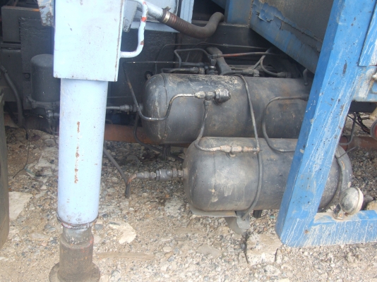 ขายสิบล้อ  ISUZU 175 HP, ติดเครน 4 -5ตัน(พร้อมใช้งาน)ถูกๆ