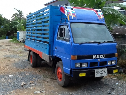 ขาย6ล้ออีซุซุ100แรง 320000