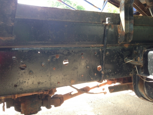 รถ 6 ล้อ ดั้ม ISUZU  NRR 32D 195แรง สภาพสวย พร้อมใช้