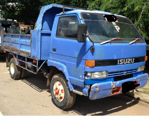 รถ 6 ล้อ ดั้ม ISUZU  NRR 32D 195แรง สภาพสวย พร้อมใช้