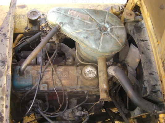 รถยกkomasu 2ตันรุ่น7เครื่องยนต์เบนซิลเสาสูง3เมตรขายตามสภาพของญี่ปุ่นราคา95,000บาท