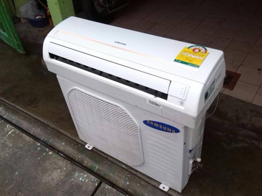 **** ขายแอร์ Samsung 12500 BTU สภาพใหม่ ****