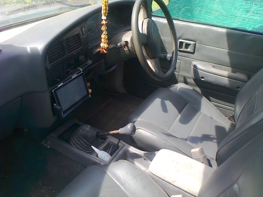 ขายไมตี้ ปี  33 พวงมาลัยเพาเวอร์ติดตั้ง สีสวย เบาะหุ้มใหม่ แอร์ขาดคอมแอร์ แบตใช้ได้ แต่ติดที่ไดสตาร์ท เข็นติด นะค่ะทะเบียนาดเดือน สีสวยมากๆๆ