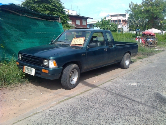 ขายไมตี้ ปี  33 พวงมาลัยเพาเวอร์ติดตั้ง สีสวย เบาะหุ้มใหม่ แอร์ขาดคอมแอร์ แบตใช้ได้ แต่ติดที่ไดสตาร์ท เข็นติด นะค่ะทะเบียนาดเดือน สีสวยมากๆๆ