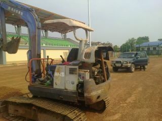 ขายรถแม็คโครเล็ก mitsubishi M45 สภาพทำงานทุกวัน