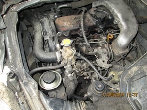 ขายรถตู้หัวจรวด ปี 97 เครื่อง 2500 ประหยัดน้ำมัน ขายถูกด่วนๆ (ชลบุรี)