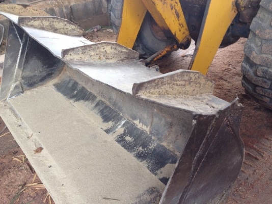 รถตัก WA 30 - 2  สนใจติดต่อ 081 - 6079515