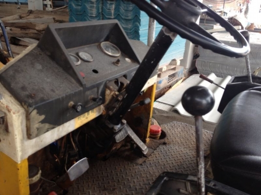 รถตัก WA 30 - 2  สนใจติดต่อ 081 - 6079515