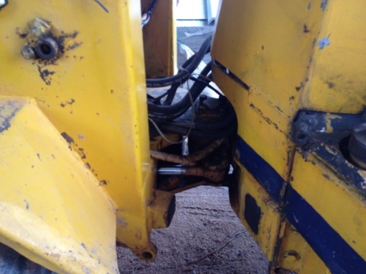 รถตัก WA 30 - 2  สนใจติดต่อ 081 - 6079515