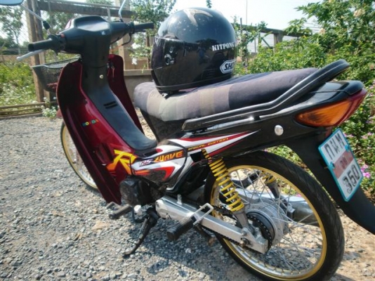 wave  สวยๆ เครื่องแรงๆ ลดราคาให้แล้ว น่ะจ๊ะ