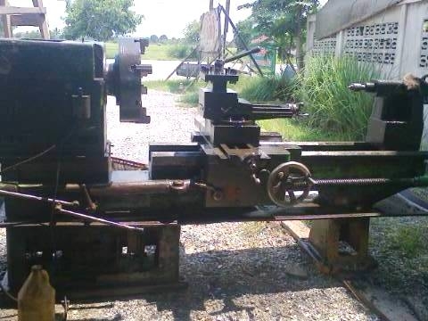 เครื่องกลึงหนัก 8 ฟุต คอลึก 180,000 ติดต่อ อ้อม 0898217996