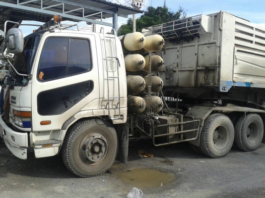 ขายรถหัวลากติดแก็ส NGV MITSUBISHI M6 เครื่อง 6D-17 220 แรงม้า มี 3 หัวราคา 850000 2 หัว 900000 1 หัว