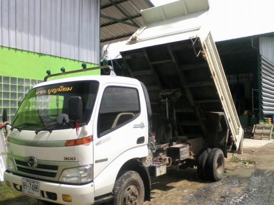 ขายรถดั้ม  ฮีโน่ปี52 150แรง ครับ