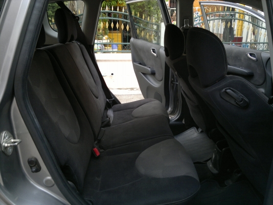 ขายถูกๆแจ๊สVTEC 1.5 เกียร์ออโต้ ติดแก๊สหัวฉีด เบรคABS/AIRBAG