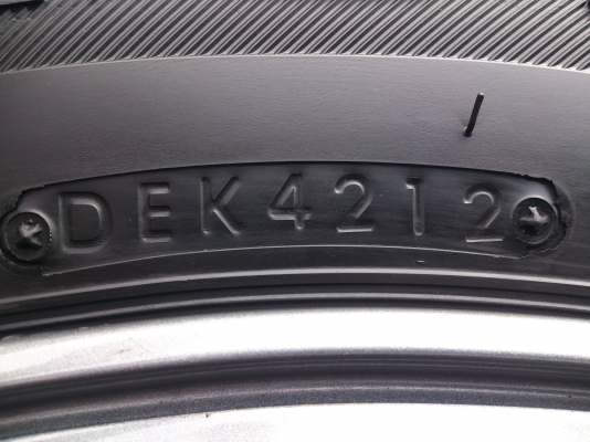 ขายงแม็ก ALL NEW ISUZU S-series พร้อมยางบริสโตร์ 245/70R16 ยางสัปดาห์ที่42 ปี12 จำนวน 1 ชุด