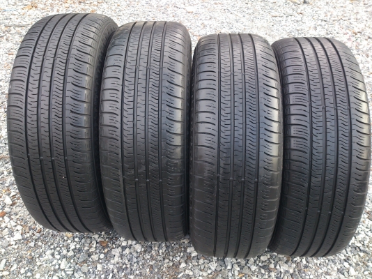 ขายแมีกนิสันเทียน่าพร้อมยางปี12 ราคา6500