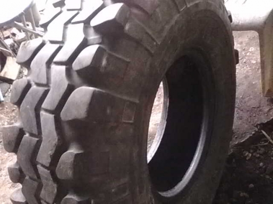 ขายยาง 35 ดอกเต็มยังไม่ลงดิน ถูกๆ