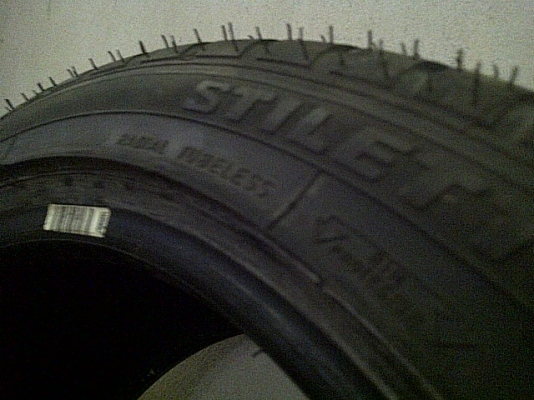 ขายยาง 35 ดอกเต็มยังไม่ลงดิน ถูกๆ