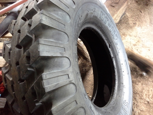 ขายยาง 35 ดอกเต็มยังไม่ลงดิน ถูกๆ