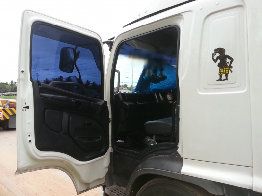 HINO MAGA 500 เฉพาะหัวนะค่ะ  ขายไปจังหวัดขอนแก่นแล้วค่ะ