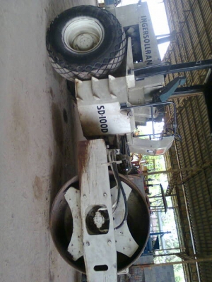 รถบด10ตัน INGERSOLLRAN SD-100D สวยมากเดิมๆ ยางสวยเต็ม...