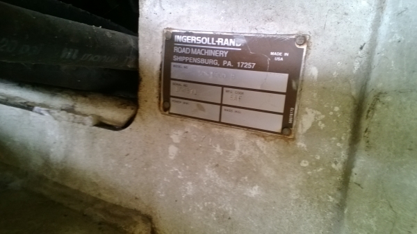 รถบด10ตัน INGERSOLLRAN SD-100D สวยมากเดิมๆ ยางสวยเต็ม...