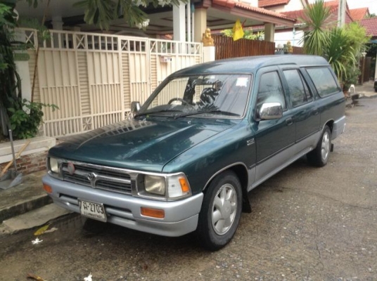 ขายโตโยต้า กระบะสเตชํ่นวาก้อน 5 ประตู สภาพเดิม