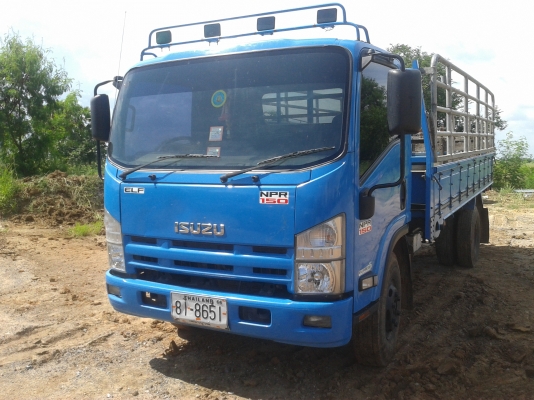 ขายหน้าตึกปี53