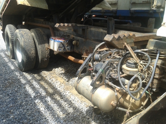 ขาย227ดั้ม10ล้อ2เพลา เครื่อง 220 เทอร์โบ