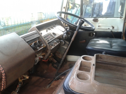 ขาย227ดั้ม10ล้อ2เพลา เครื่อง 220 เทอร์โบ