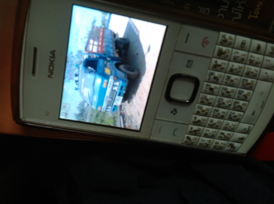 หกล้อ  IZUSU  เครื่อง 4BE1 ฝาดำ  100  PH  ขอขอบคุณ ทีมงานคุณเสือ ที่เป็นสื่อกลางให้จนประสพผลสำเร็จ