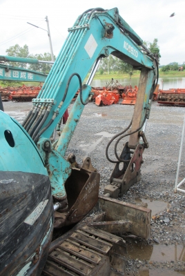 KOBELCO SK30SR เก่านอก เอวแน่น ปั็มแรง พร้อมหัวเจาะ เอาไปเลย น้องร็อคจัดให้