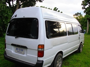 ขายรถตู้คอมมิวเตอร์ หลังคาสูง ช่วงยาว (วีไอพี) รถได้เดิม บางๆ ขายถูกด่วน