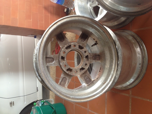 ขายล้อแท้ SRS Germany ขอบ 15x8.5 ET-30 6/139.7 ออฟลึก 5 นิ้ว ล้นๆ เลยครับ