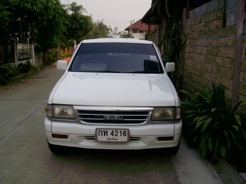 STATION WAGON เครื่องดีเซล STATION WAGON เครื่องดีเซล