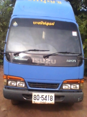 รถ ISUZU  130  เทอร์โบ  เครื่องดี  ครัชชีสวย   แอร์เย็น   รถห้างแท้