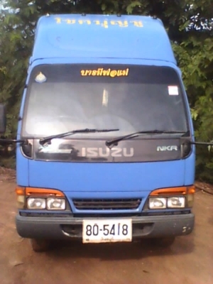 รถ ISUZU  130  เทอร์โบ  เครื่องดี  ครัชชีสวย   แอร์เย็น   รถห้างแท้