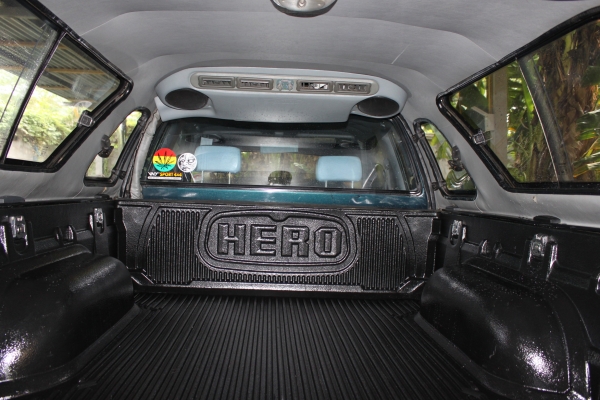 ขายTOYOTA  LN111 สภาพสวย ไม่เคยชน