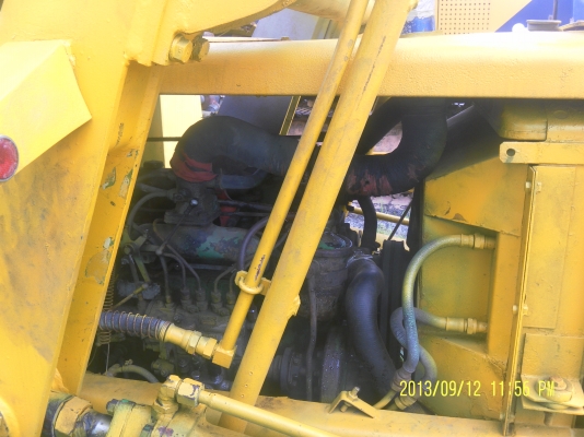 รถตักโคมัสสุSD20-4เก่านอกพร้อมใช้ราคาถูก195000สนใจโทร0816426706 รถตักโคมัสสุSD20-4เก่านอกพร้อมใช้ราคาถูก195000สนใจโทร0816426706