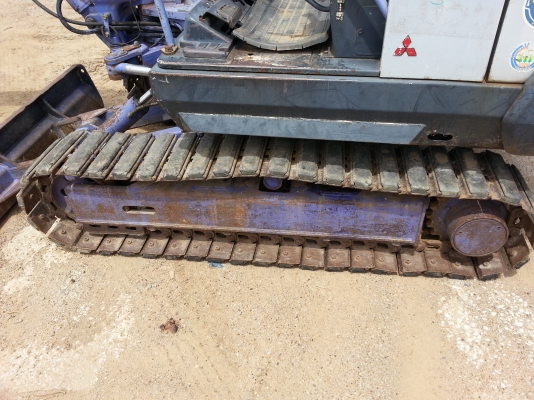 ขายด่วน..รถแบคโฮ MM35B   รถสวย เก่าญี่ปุ่นแท้ แรงขุดดี ทำงานได้ไว ประหยัดน้ำมันสุดคุ้ม มีใบอินวอยล์ ราคาต่อรองได้.